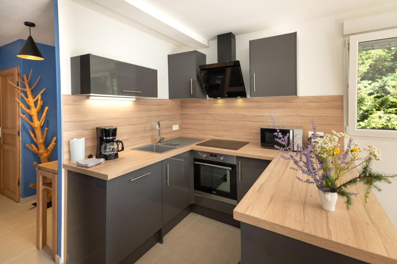 Le Chalet Airaines Екстер'єр фото